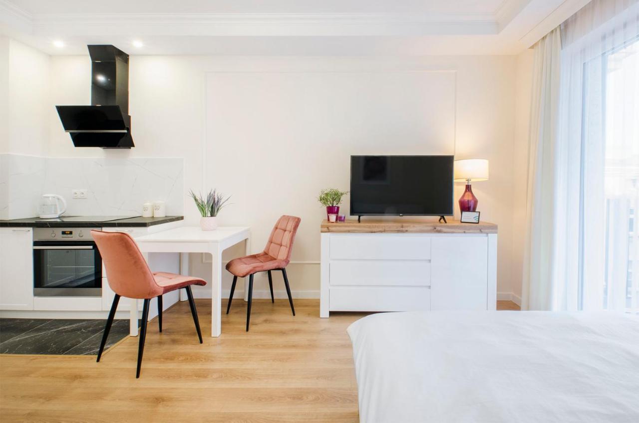 Aparthouse Deluxe Λοτζ Εξωτερικό φωτογραφία